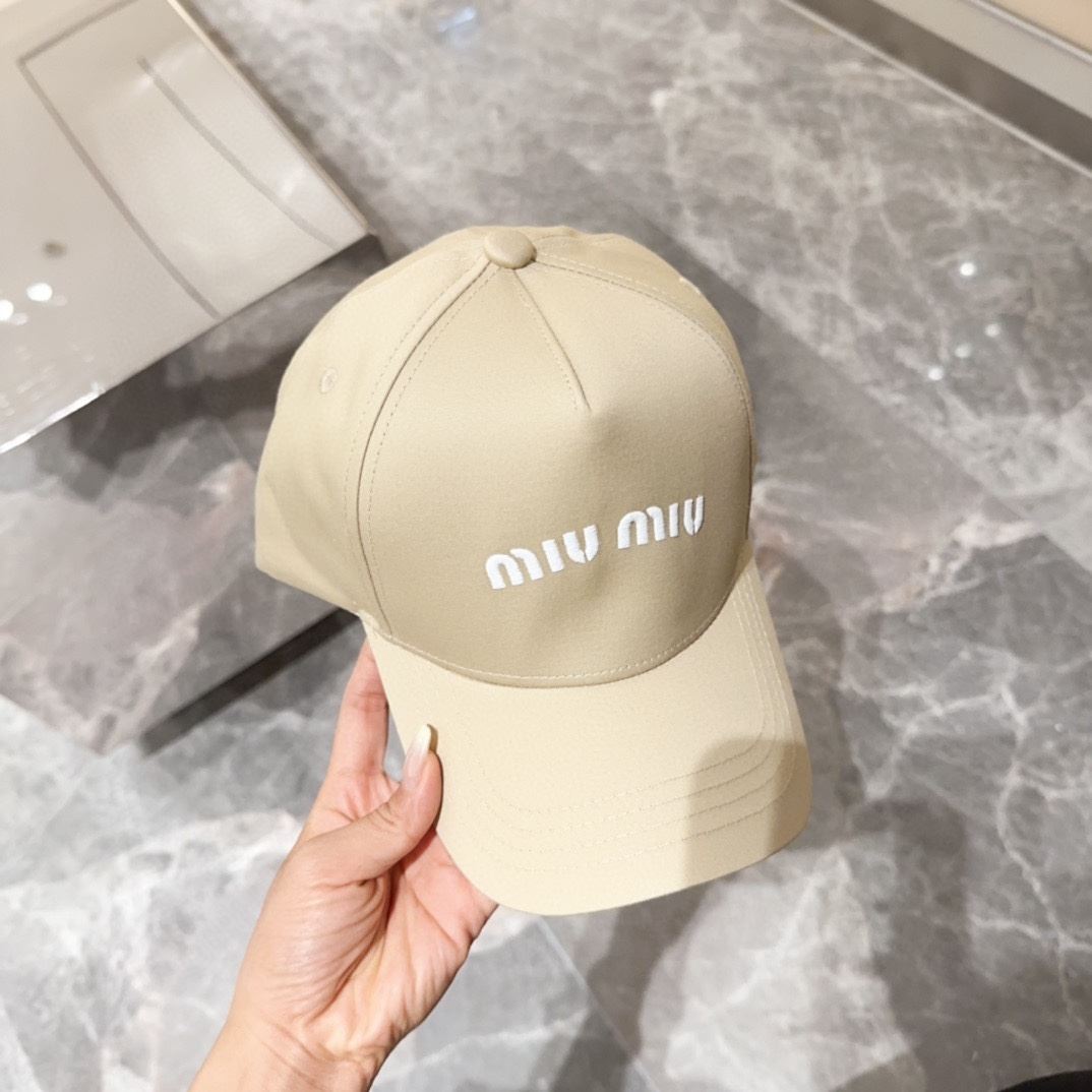 Miu Miu Caps